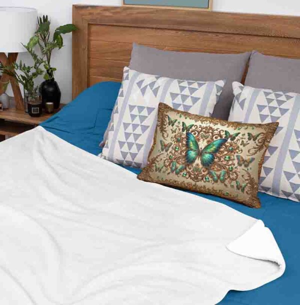 funda de almohada mariposas aesthetic Mod.Aura Selvática - Image 2