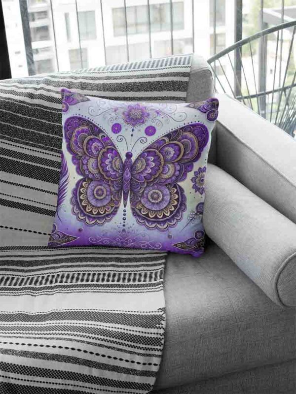 Fundas de cojines elegantes para sala decoración mariposas Mod.Mariposa Púrpura