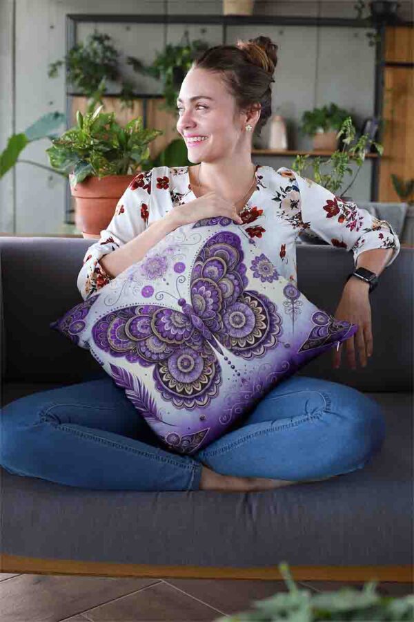 Fundas de cojines elegantes para sala decoración mariposas Mod.Mariposa Púrpura - Image 2