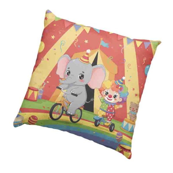Cojín infantil con animales del circo para decorar  Mod. Kawaii Triciclo Show - Image 2