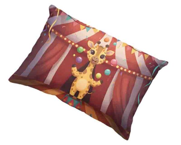 Funda decorativa para almohada de Circo infantil divertida Mod. Kiut Jirafa Brillitos - Image 2