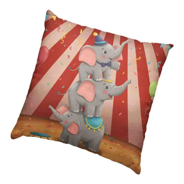 Cojín infantil suave y colorido con diseño de circo Mod. Kiut Dúo Trompita - Image 2