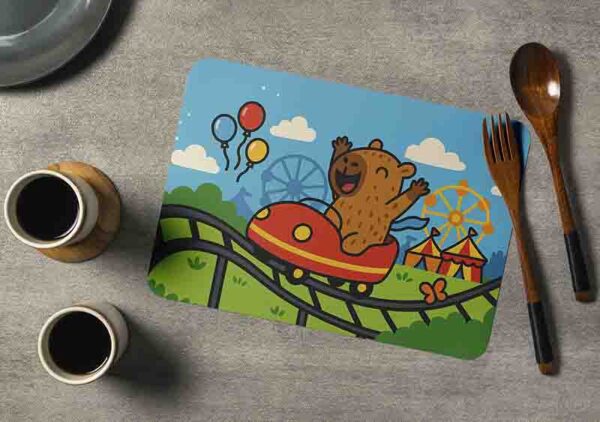 Manteles individuales para mesa fiesta de capibara Mod.Capi Roller