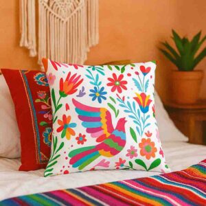 Fundas para Cojines Otomí Mexicano con Aves y Flores Vibrantes Mod.1