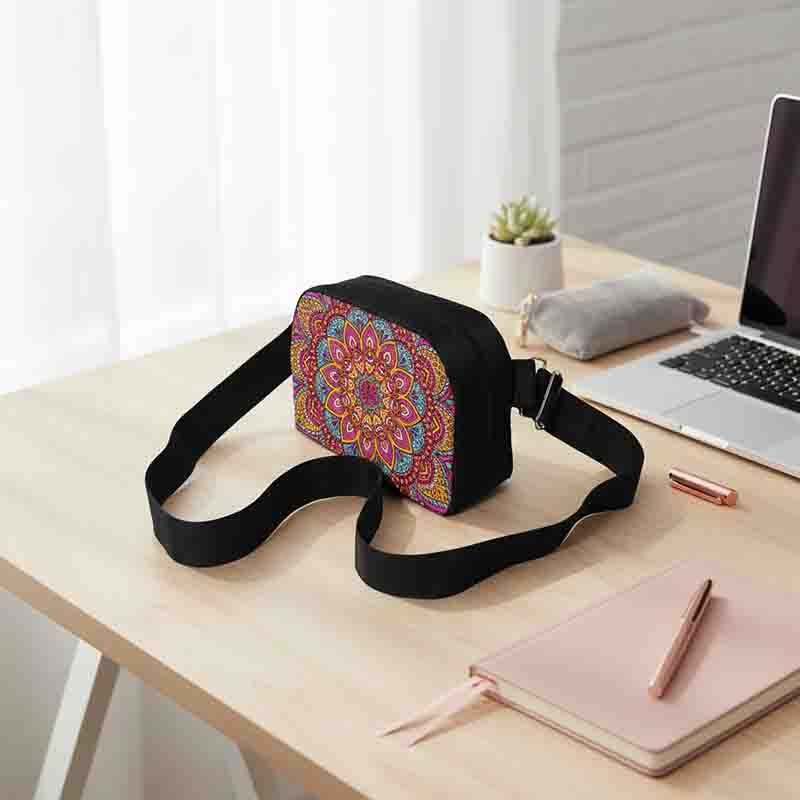 Cangurera Modelo Mandala Multicolor Ajustable para Mujer. - Imagen 5