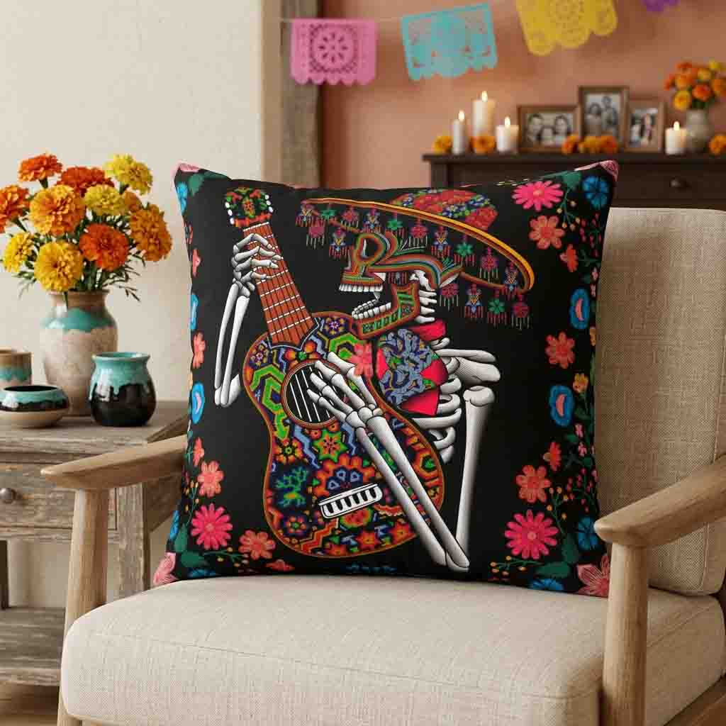 Set de 4 Cojines con Diseños Mexicanos Mod. Calavera Huichol Tradicional - Imagen 7